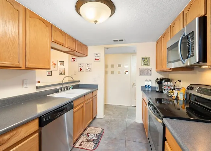 Sunny 1br